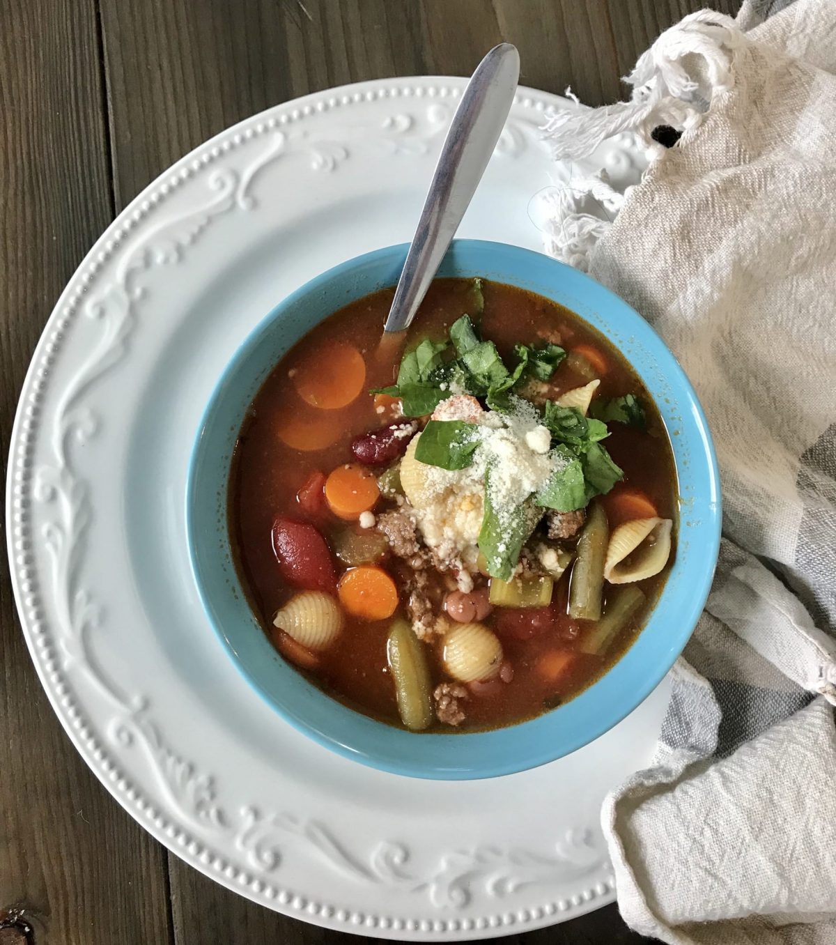 Slow Cooker Beef Minestrone Soup - Pound Dropper