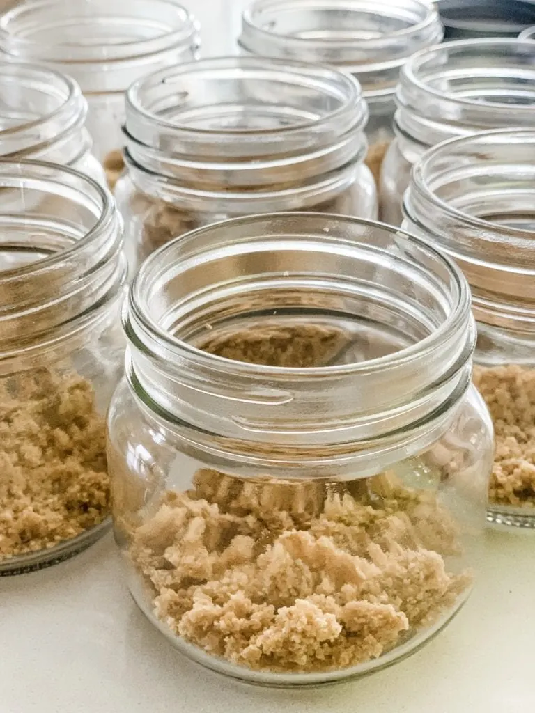 Skinny No Bake Pumpkin Pie in a Jar - Pound Dropper