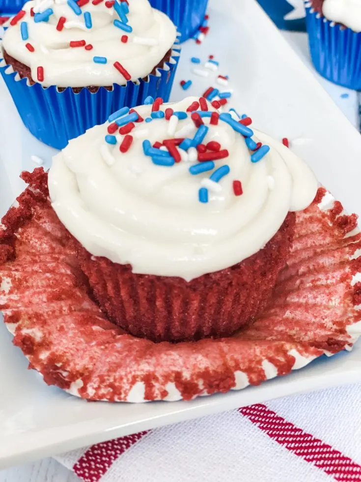 Skinny Red Velvet Cupcakes