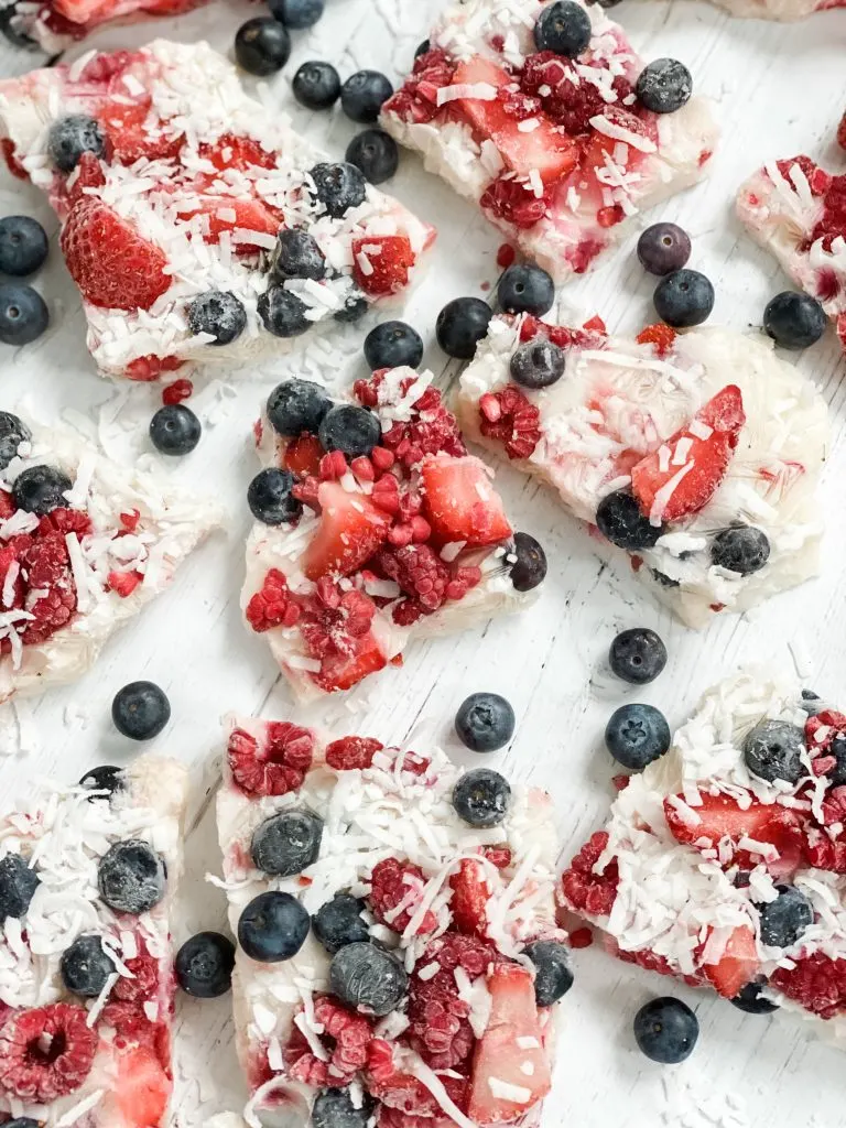 Frozen Yogurt Bark with Fruit Pound Dropper