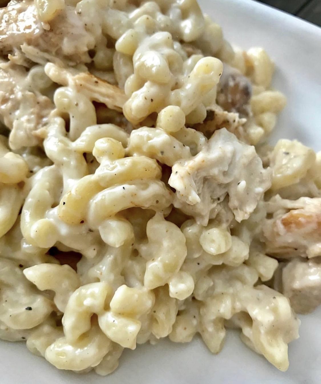 Pepper Jack Mac n’ Cheese with Chicken Pound Dropper