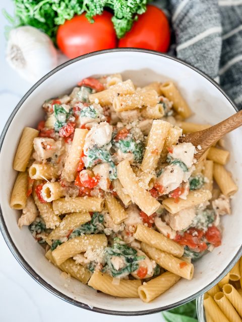 Lightened Up One Pot Creamy Chicken Florentine Pasta - Pound Dropper