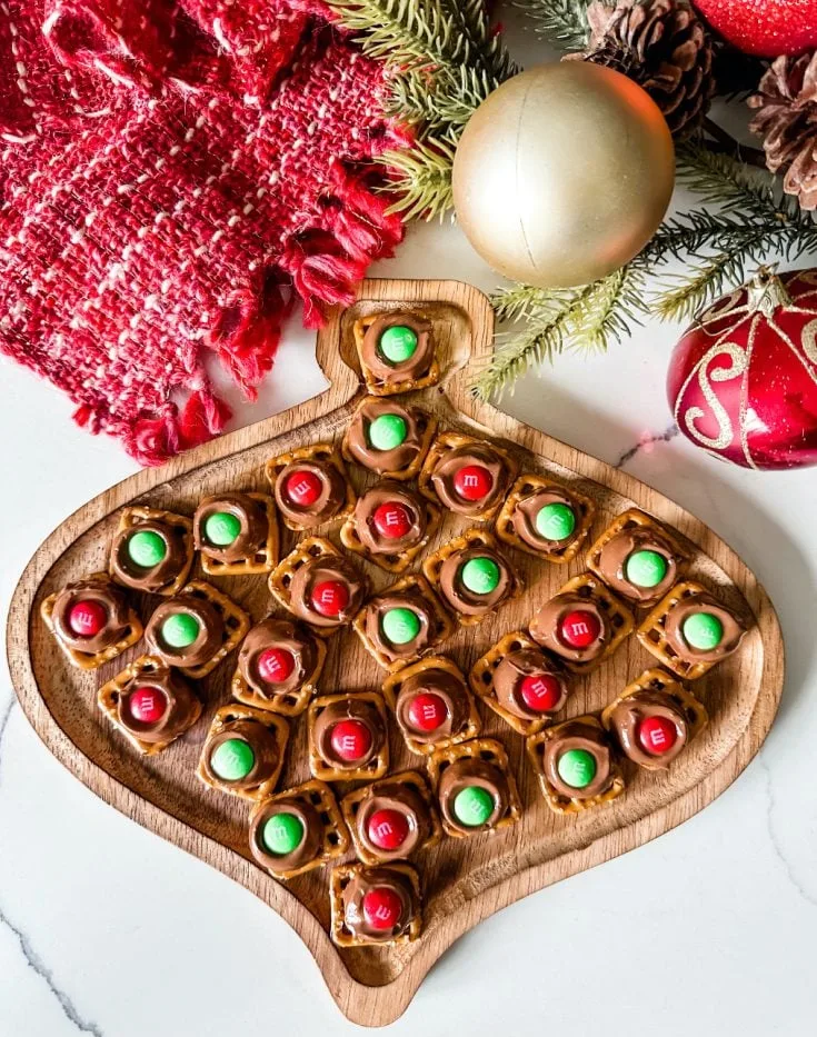 Easy Rolo Pretzels Buttons