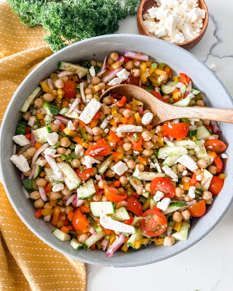 Easy Chickpea Salad - Pound Dropper